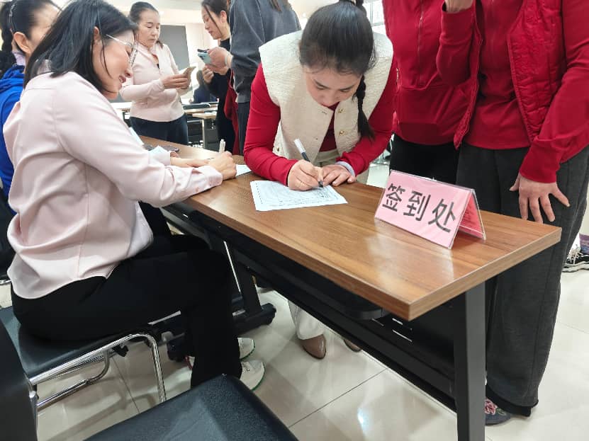 情暖三八节 健康瑜社区——德州市健身瑜伽社区赛圆满举办 情暖三八节 健康瑜社区——德州市健身瑜伽社区赛圆满举办